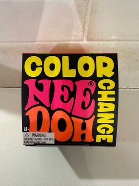 NIB NEE DOH Color Change PINK ball